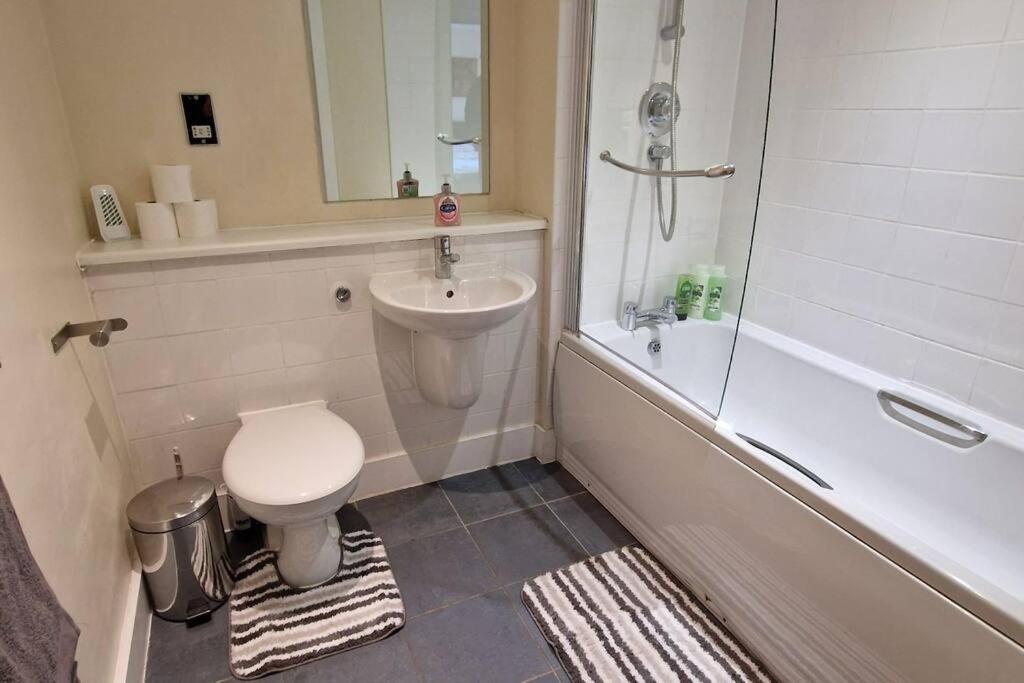 2 Bedroom Apartment Central Birmingham City Centre Kültér fotó